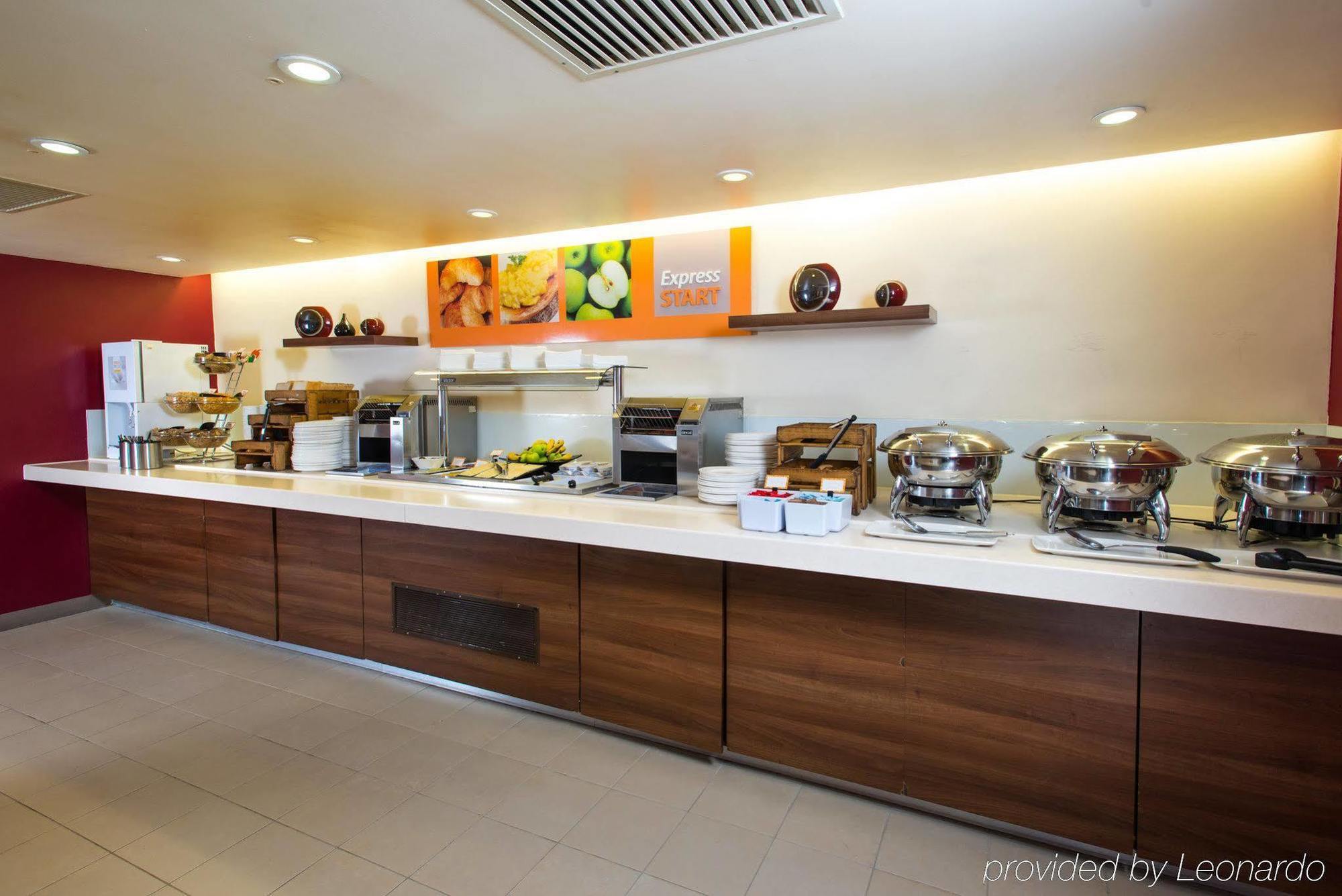 Holiday Inn Express Exeter East By Ihg Dış mekan fotoğraf